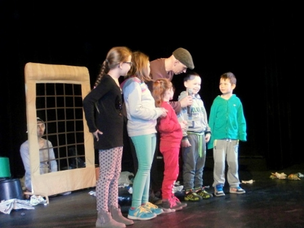 Edukacja ekologiczna w postaci przedstawienia 