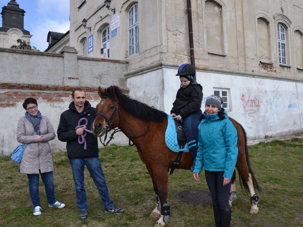 TYDZIEŃ Z AUTYZMEM W RADZYŃSKIEJ KRAINIE SREDECZNOŚCI 