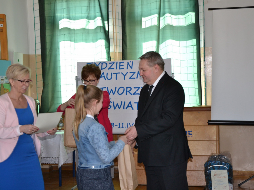 TYDZIEŃ Z AUTYZMEM W RADZYŃSKIEJ KRAINIE SREDECZNOŚCI 