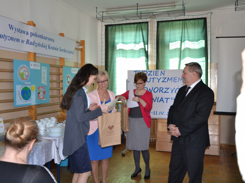 TYDZIEŃ Z AUTYZMEM W RADZYŃSKIEJ KRAINIE SREDECZNOŚCI 