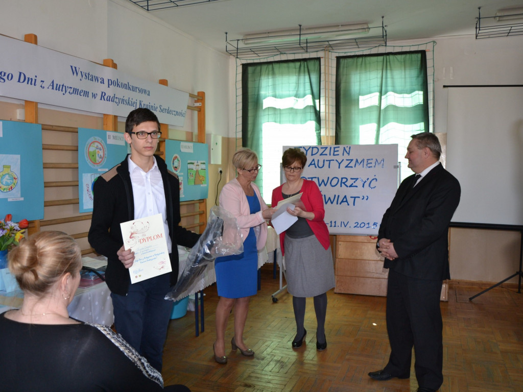 TYDZIEŃ Z AUTYZMEM W RADZYŃSKIEJ KRAINIE SREDECZNOŚCI 