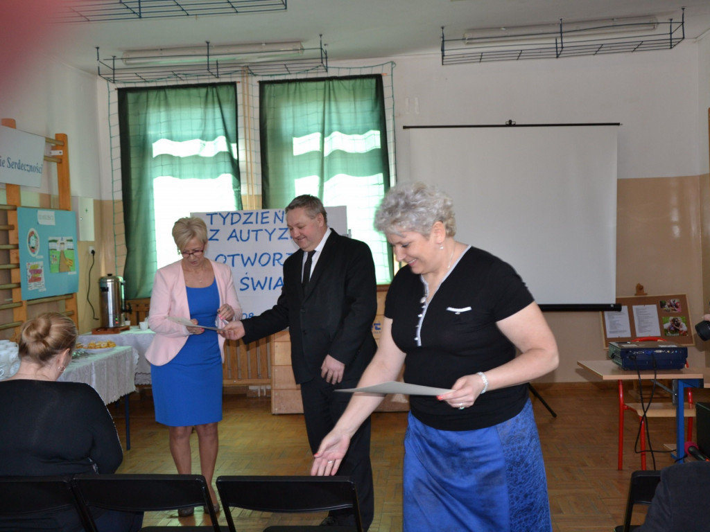 TYDZIEŃ Z AUTYZMEM W RADZYŃSKIEJ KRAINIE SREDECZNOŚCI 