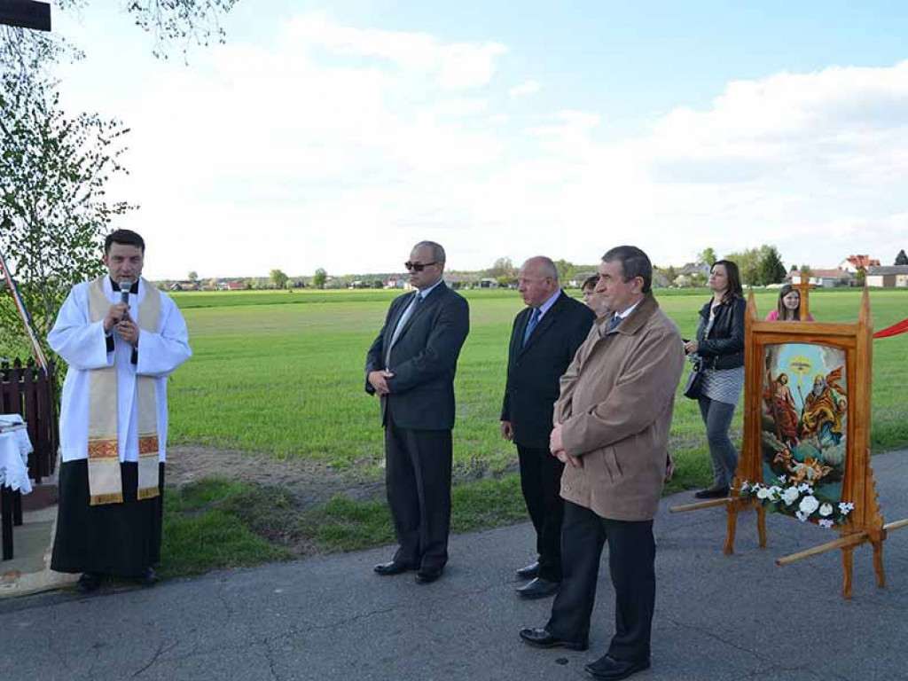Uroczystość poswięcenia pól w Białej