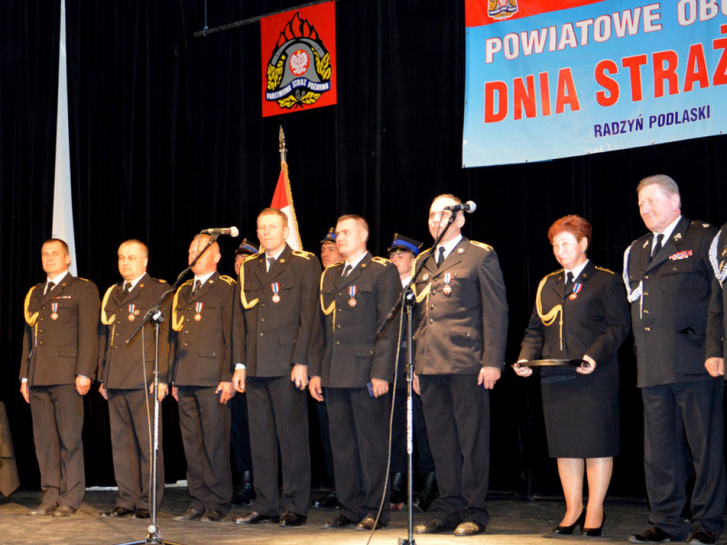 Powiatowe Obchody Dnia Strażaka - FOTORELACJA