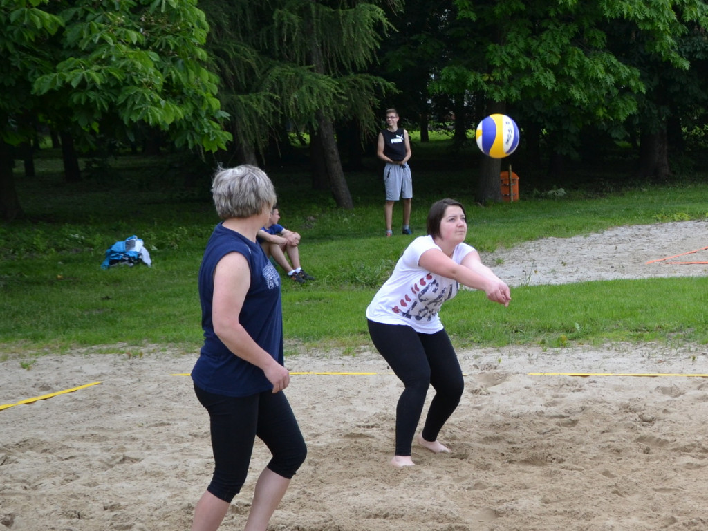 Otwarcie sezonu siatkówki plażowej - Siatkarski Turniej 