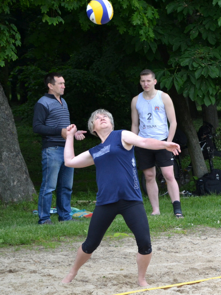 Otwarcie sezonu siatkówki plażowej - Siatkarski Turniej 