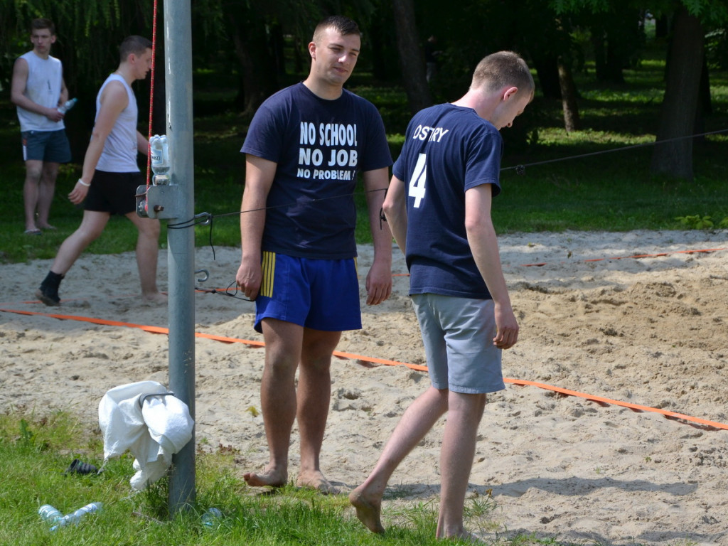Otwarcie sezonu siatkówki plażowej - Siatkarski Turniej 