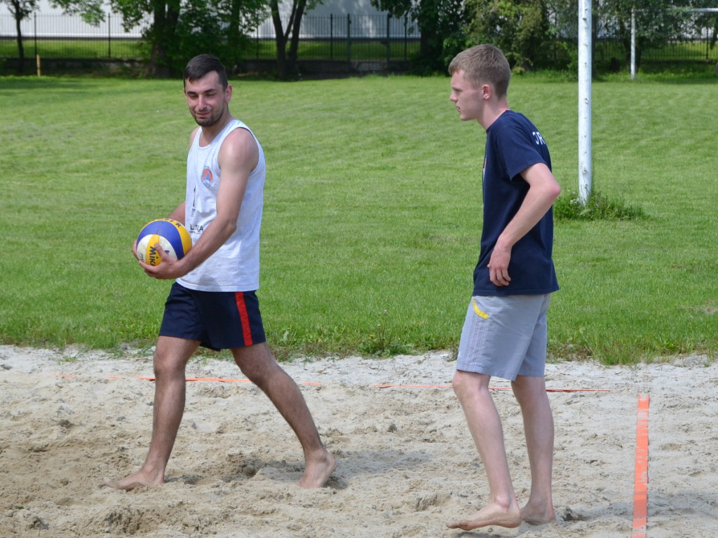 Otwarcie sezonu siatkówki plażowej - Siatkarski Turniej 