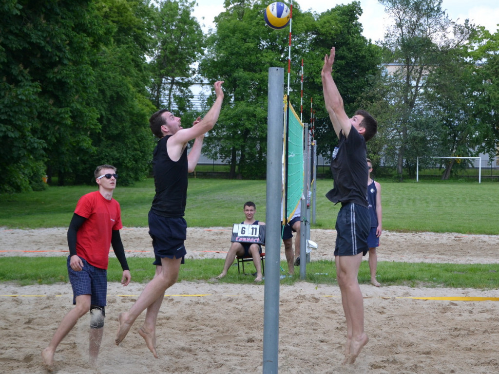 Otwarcie sezonu siatkówki plażowej - Siatkarski Turniej 
