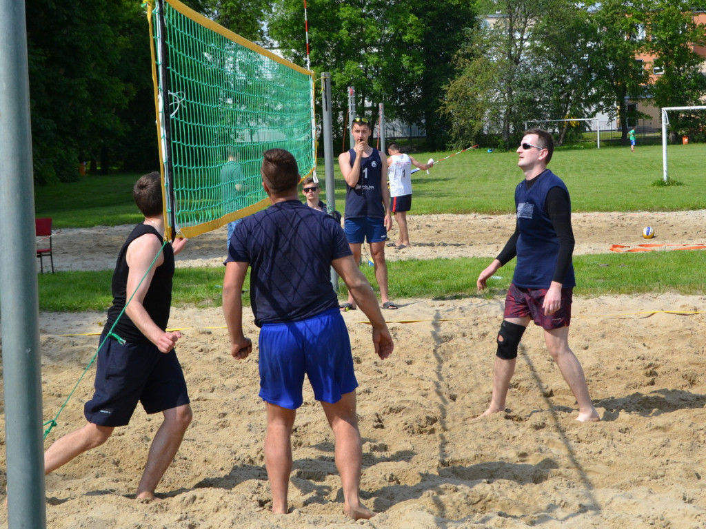 Otwarcie sezonu siatkówki plażowej - Siatkarski Turniej 