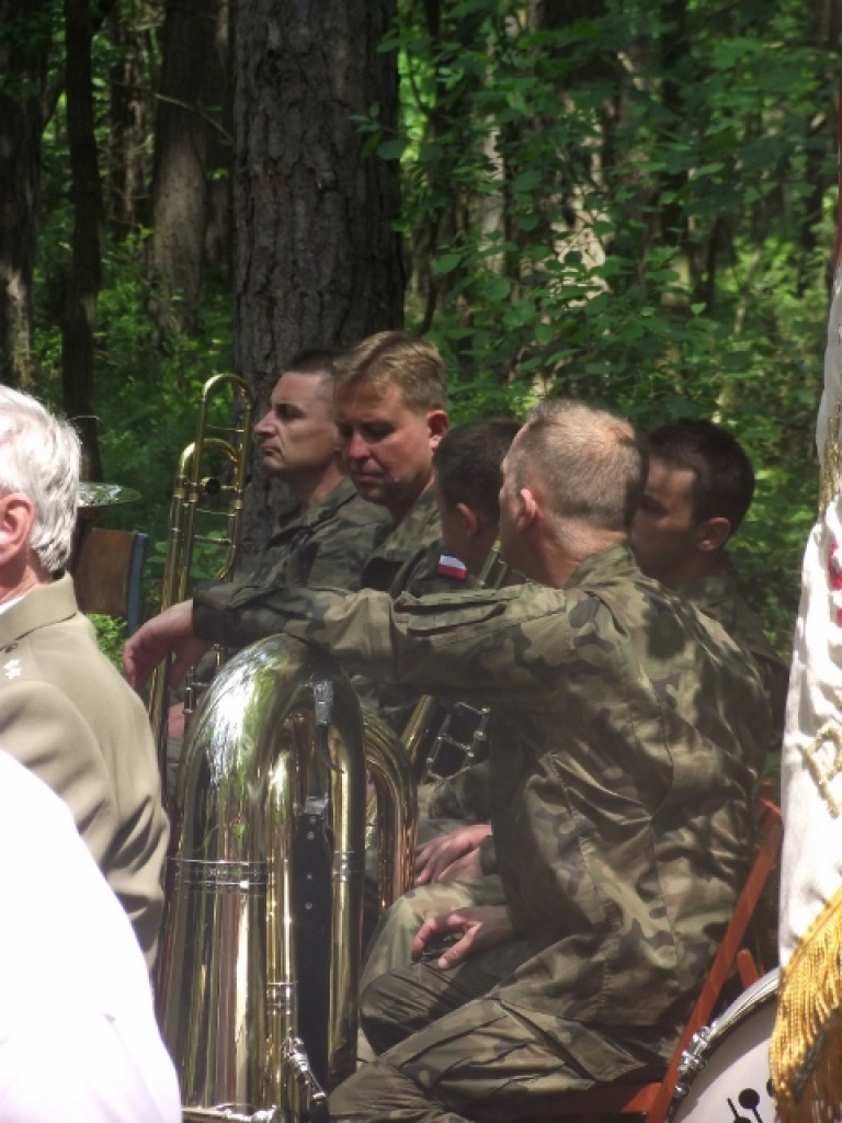 Pamięć nie umiera nigdy - uroczystości na Uroczysku Baran