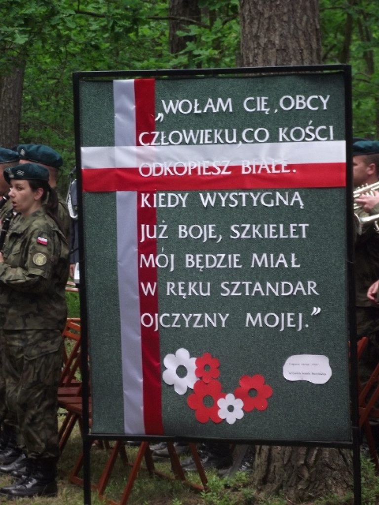 Pamięć nie umiera nigdy - uroczystości na Uroczysku Baran