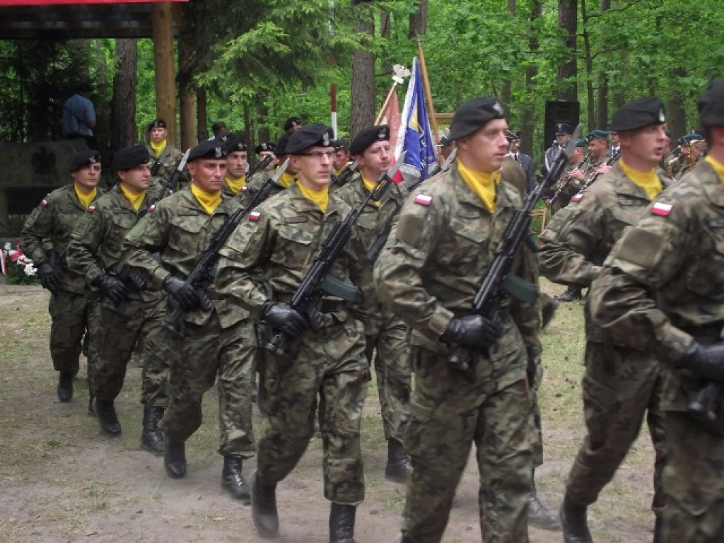 Pamięć nie umiera nigdy - uroczystości na Uroczysku Baran