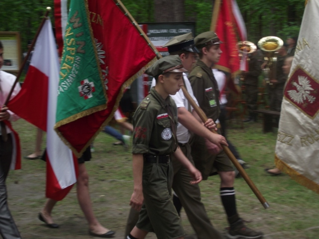 Pamięć nie umiera nigdy - uroczystości na Uroczysku Baran