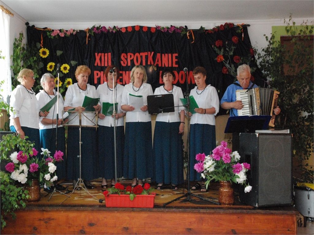 XIII Spotkania z Piosenką Ludową w Komarówce Podlaskiej- fotorelacja