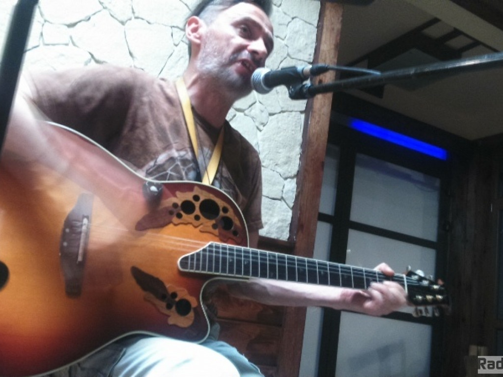 Niezwykły, kameralny koncert Michała Musiatowicza