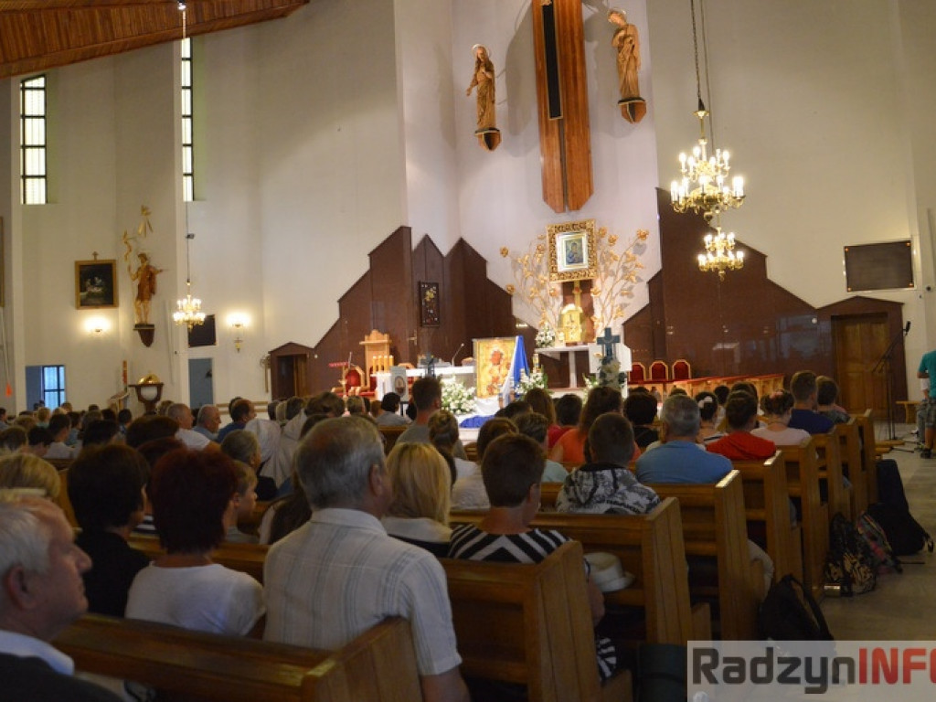 Pielgrzymi już w drodze!