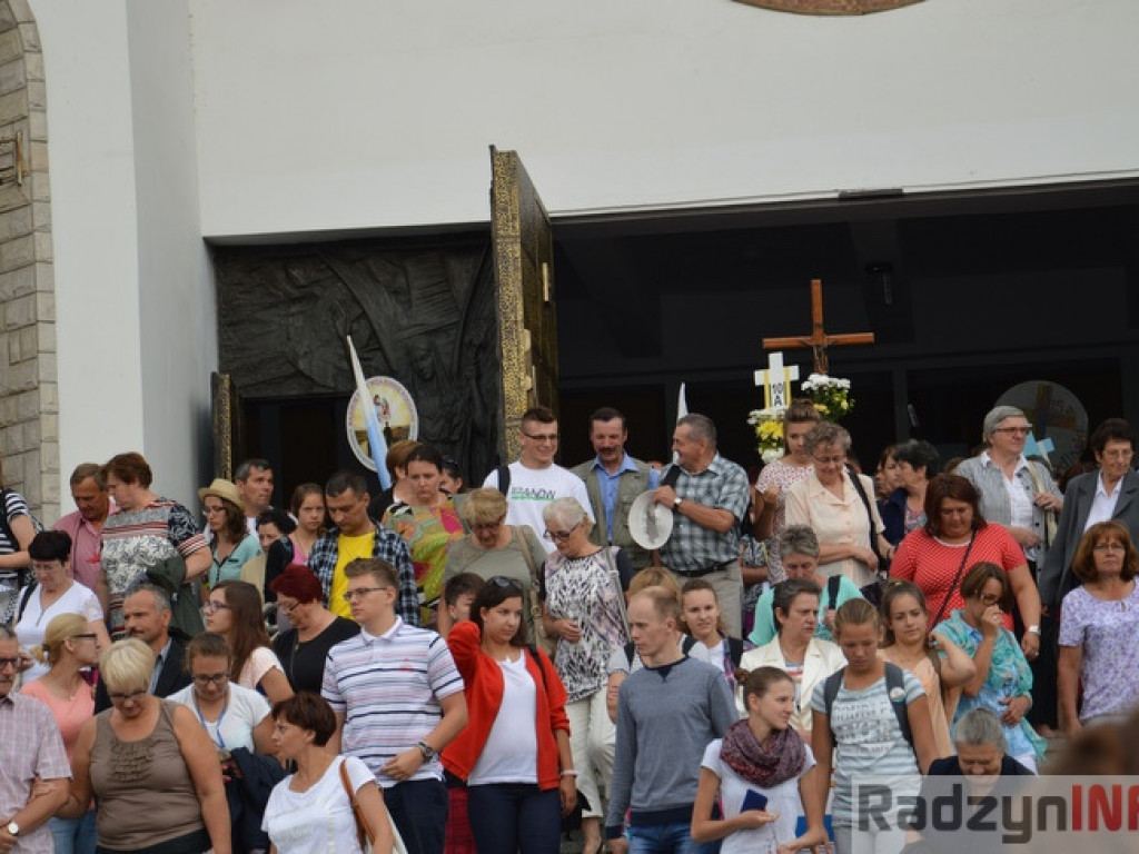 Pielgrzymi już w drodze!