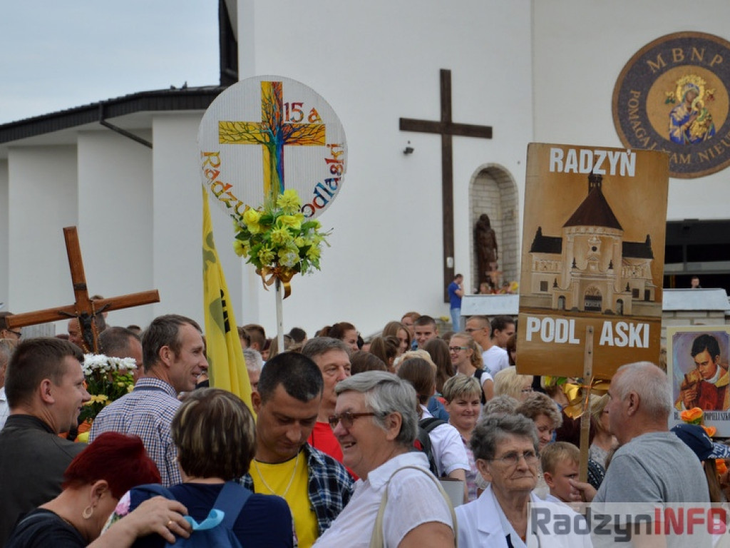 Pielgrzymi już w drodze!