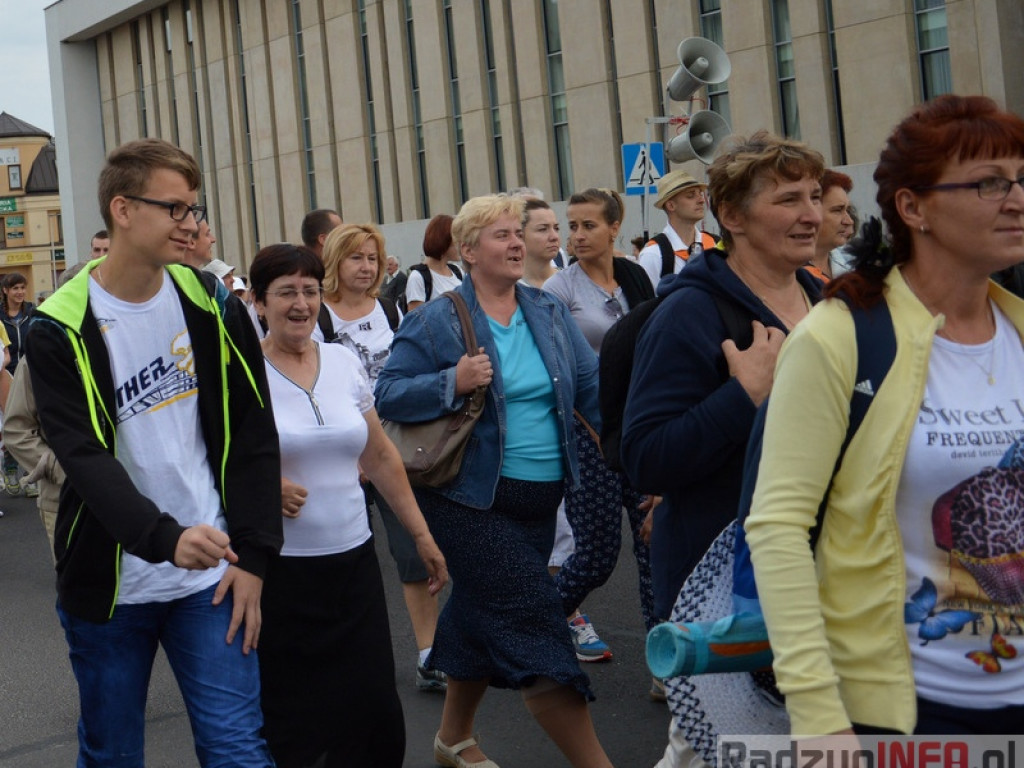 Pielgrzymi już w drodze!