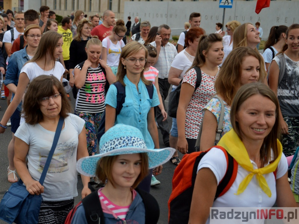 Pielgrzymi już w drodze!