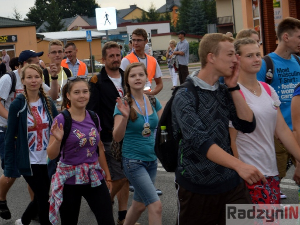Pielgrzymi już w drodze!
