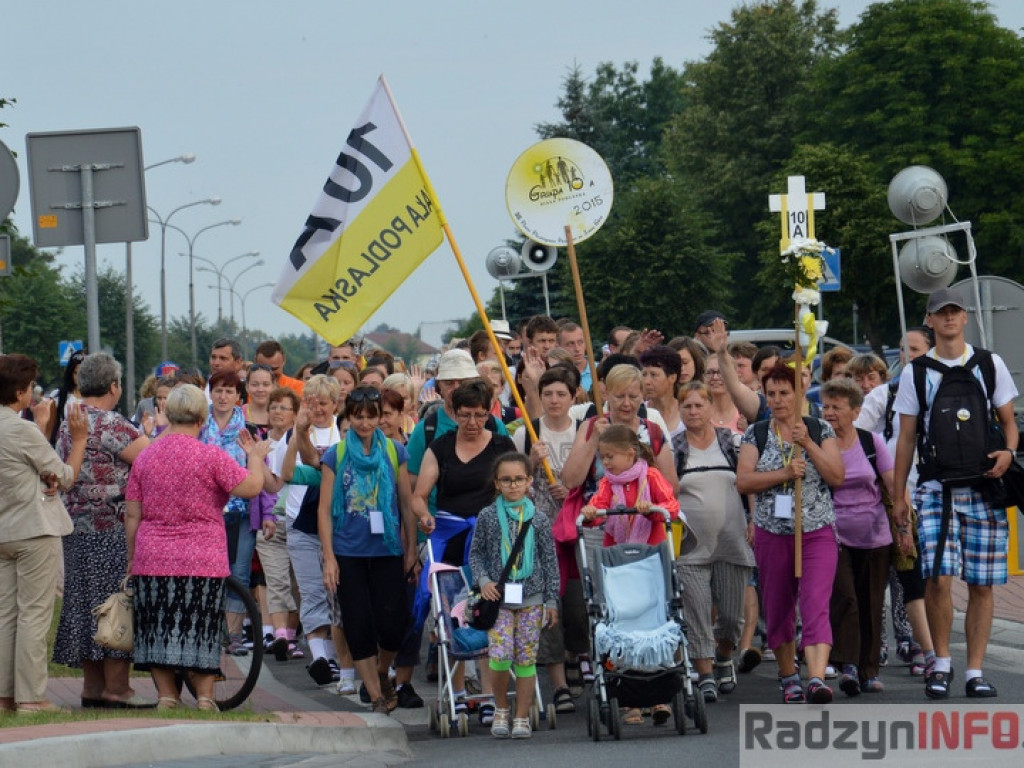 Pielgrzymi już w drodze!