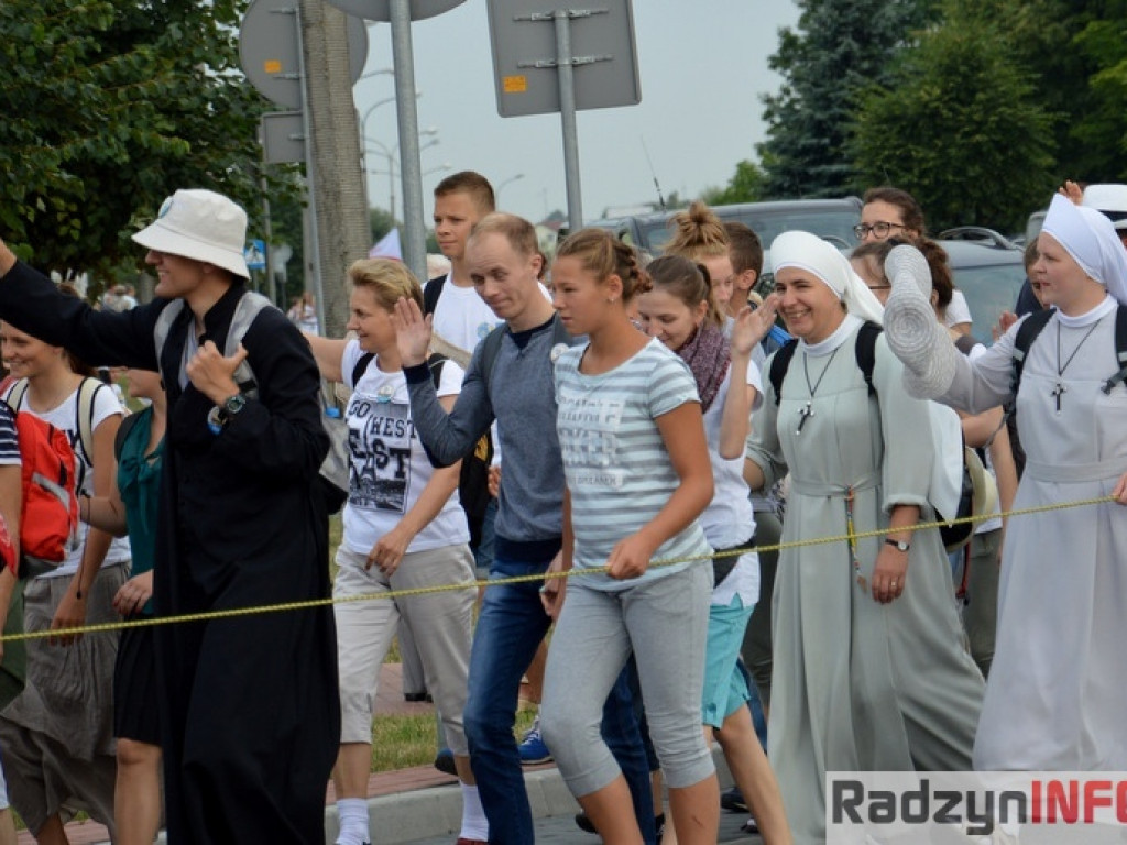 Pielgrzymi już w drodze!