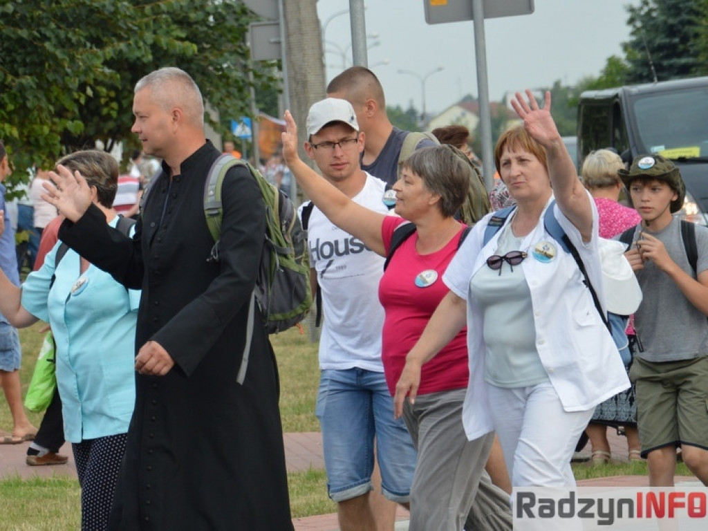 Pielgrzymi już w drodze!