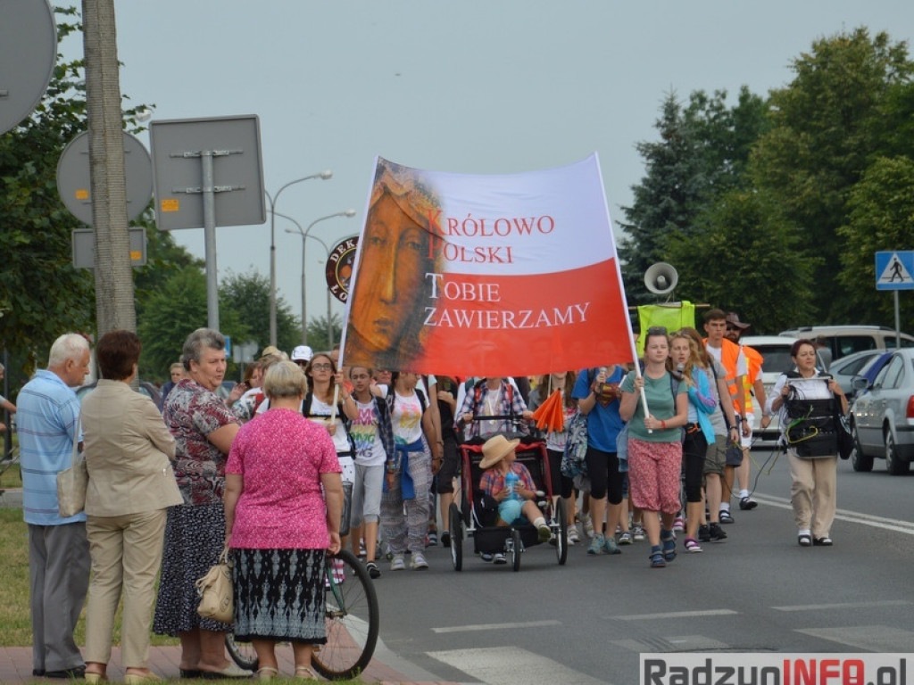 Pielgrzymi już w drodze!