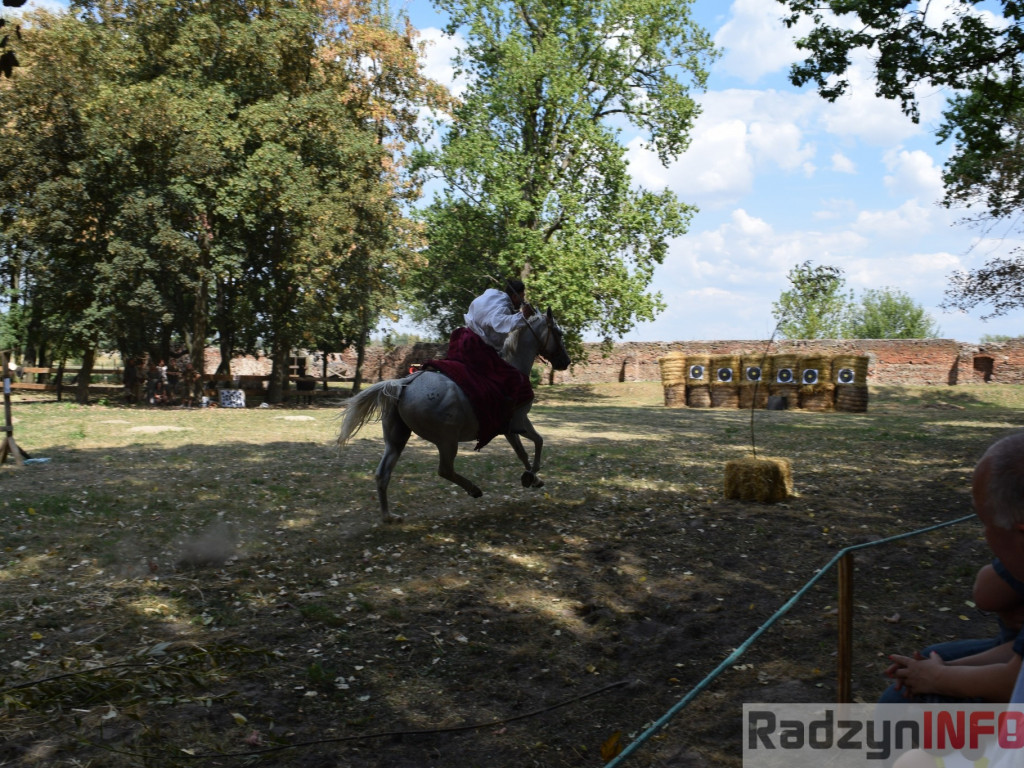Wspomnienie dawnych czasów czyli Festiwal Łucznictwa Tradycyjnego w Czemiernikach