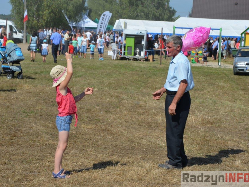 Fotorelacja z dożynek Gminy Radzyń