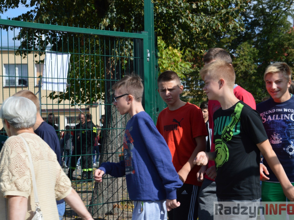 Próbna ewakuacja w szkołach