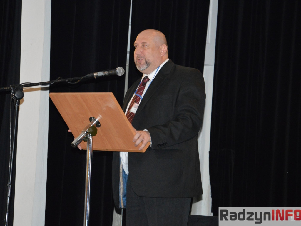Młodzież wielką szansą systemu - trwa konferencja naukowa 