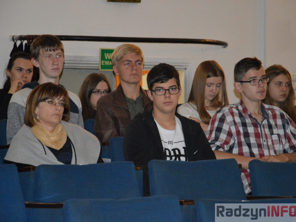 Młodzież wielką szansą systemu - trwa konferencja naukowa 