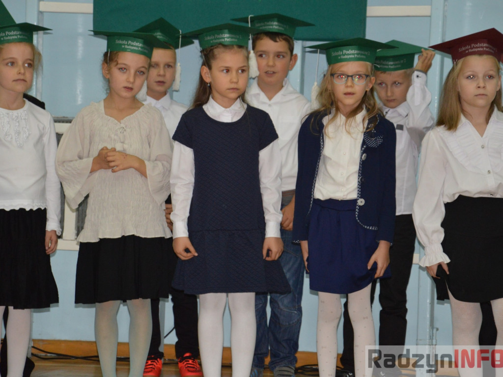 Ślubowanie uczniów klas pierwszych w Szkole Podstawowej nr 2