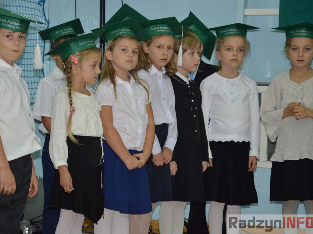 Ślubowanie uczniów klas pierwszych w Szkole Podstawowej nr 2