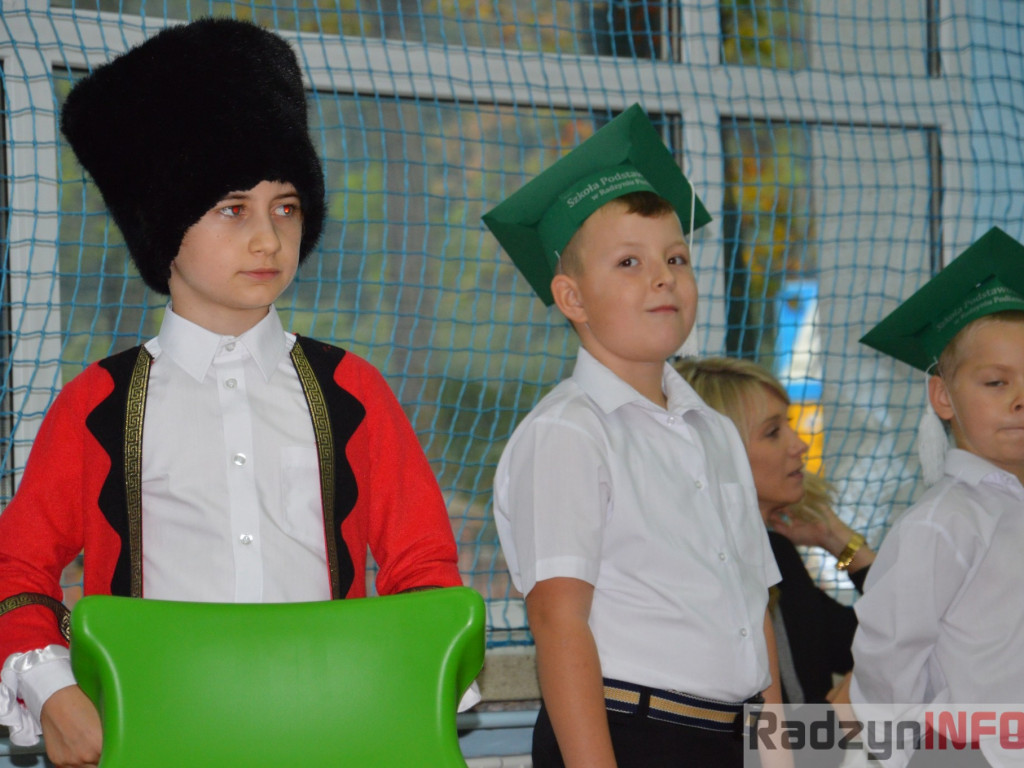 Ślubowanie uczniów klas pierwszych w Szkole Podstawowej nr 2