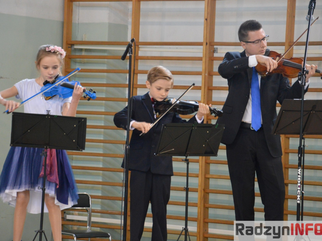Przemówienia gości jubileuszu 50-lecia SP2 + fotorelacja