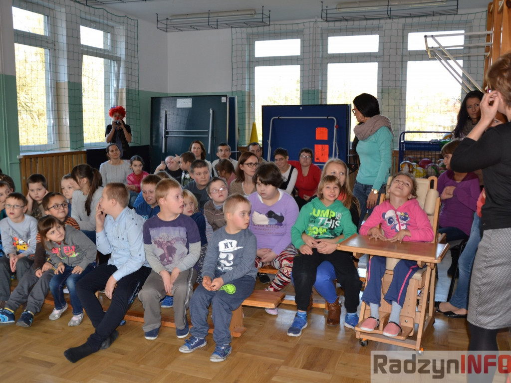 Fundacja dr Clowna z wizytą w Specjalnym Ośrodku Szkolno-Wychowawczym w Radzyniu Podlaskim