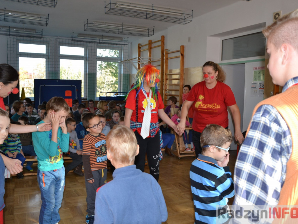 Fundacja dr Clowna z wizytą w Specjalnym Ośrodku Szkolno-Wychowawczym w Radzyniu Podlaskim