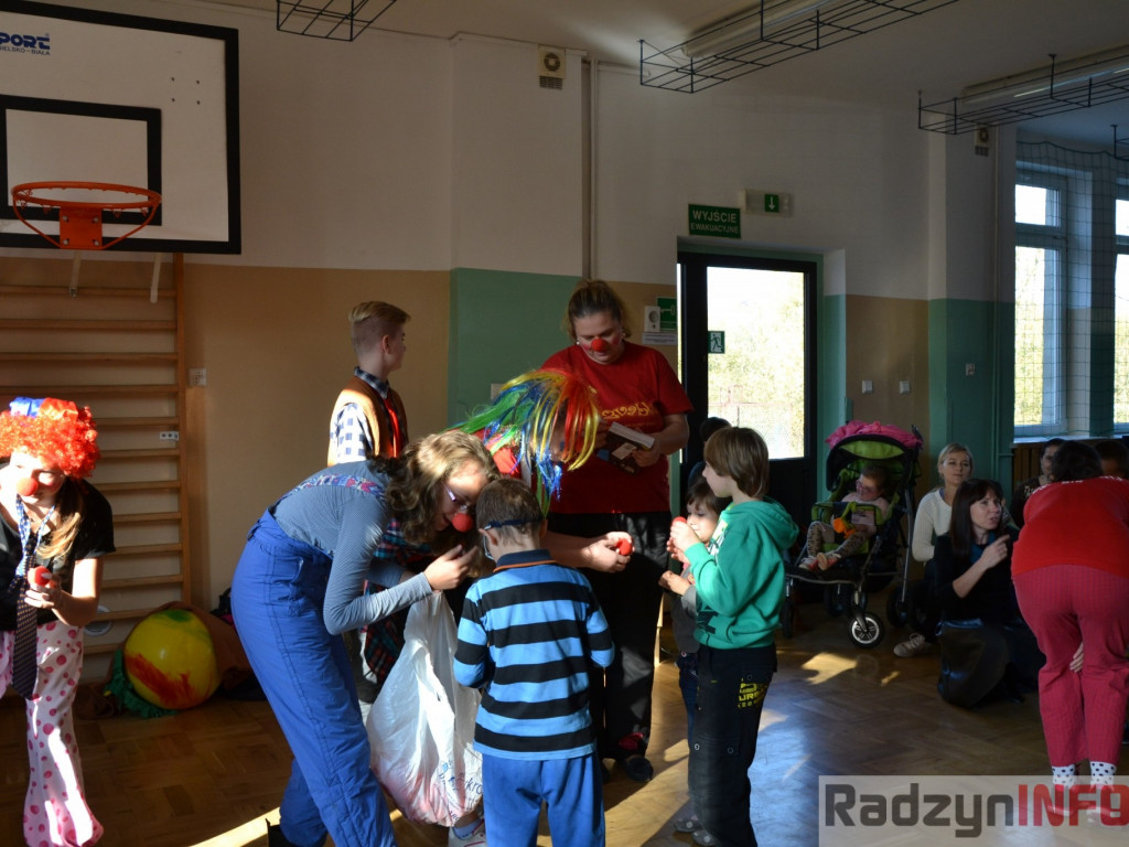 Fundacja dr Clowna z wizytą w Specjalnym Ośrodku Szkolno-Wychowawczym w Radzyniu Podlaskim