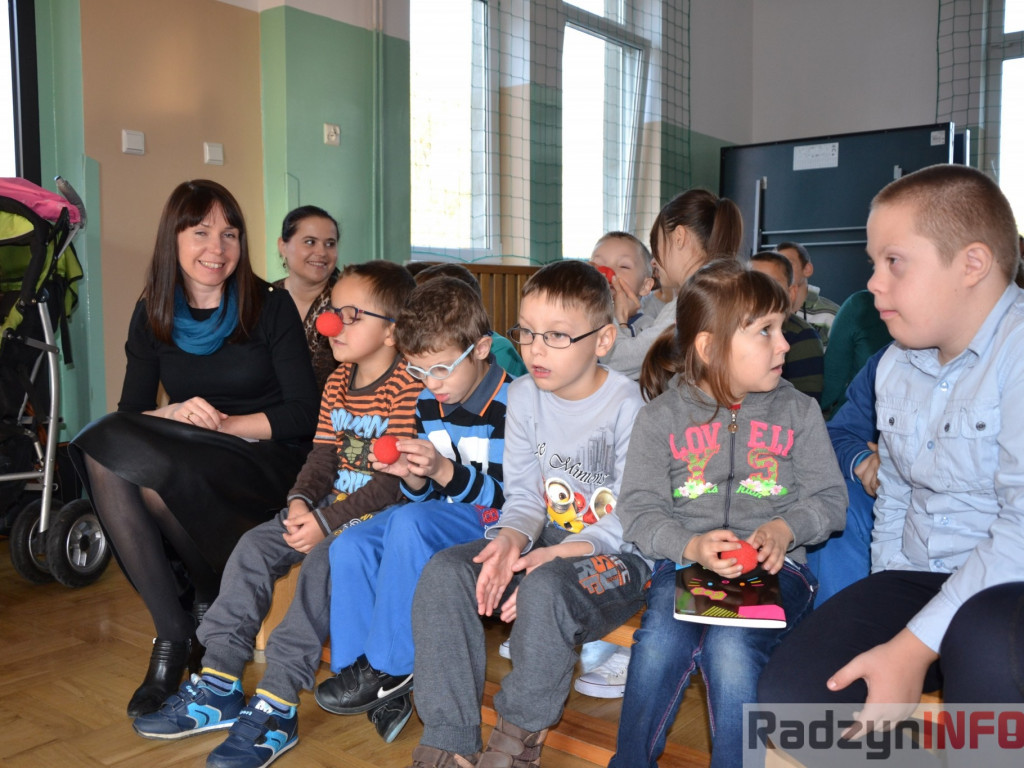 Fundacja dr Clowna z wizytą w Specjalnym Ośrodku Szkolno-Wychowawczym w Radzyniu Podlaskim