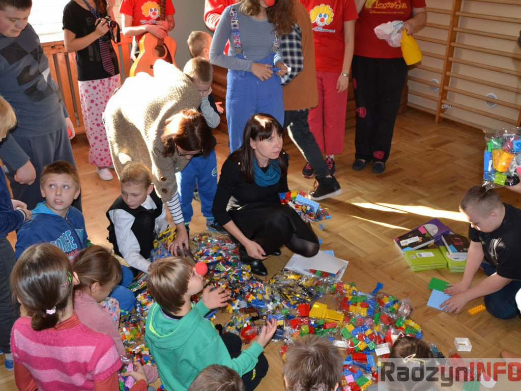 Fundacja dr Clowna z wizytą w Specjalnym Ośrodku Szkolno-Wychowawczym w Radzyniu Podlaskim