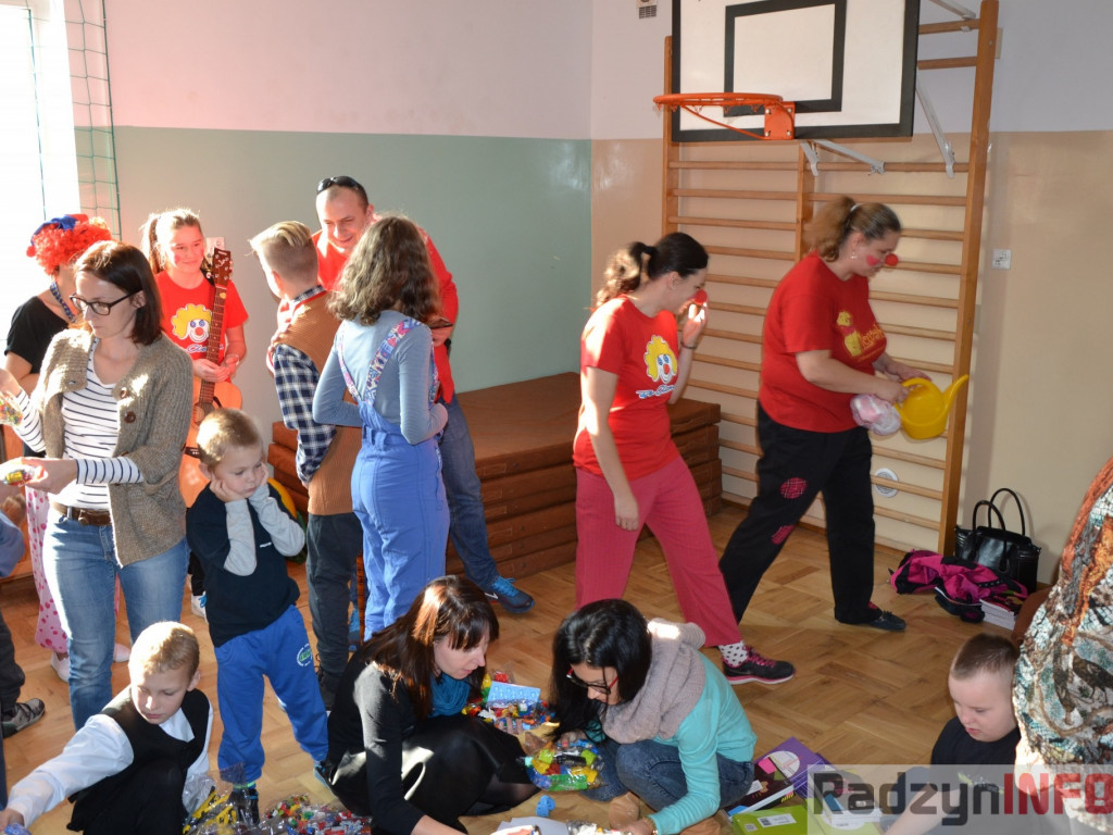 Fundacja dr Clowna z wizytą w Specjalnym Ośrodku Szkolno-Wychowawczym w Radzyniu Podlaskim