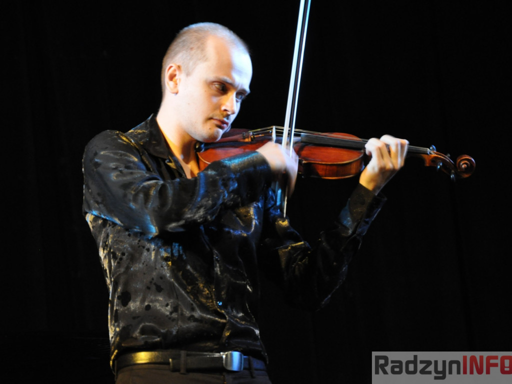 Robert Bachara i Katarzyna Kaczorowska na radzyńskiej scenie