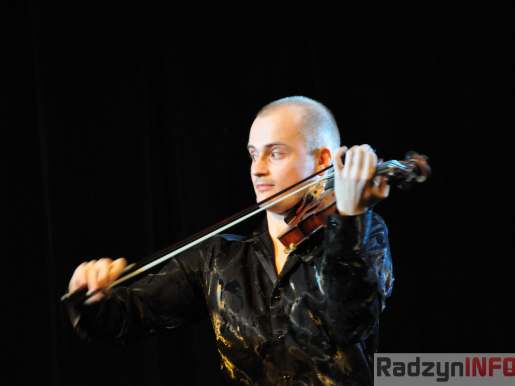 Robert Bachara i Katarzyna Kaczorowska na radzyńskiej scenie