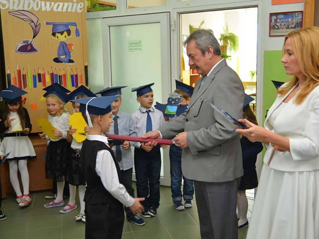 Ślubowanie pierwszoklasistów ze Szkoły Podstawowej w Białej - fotorelacja