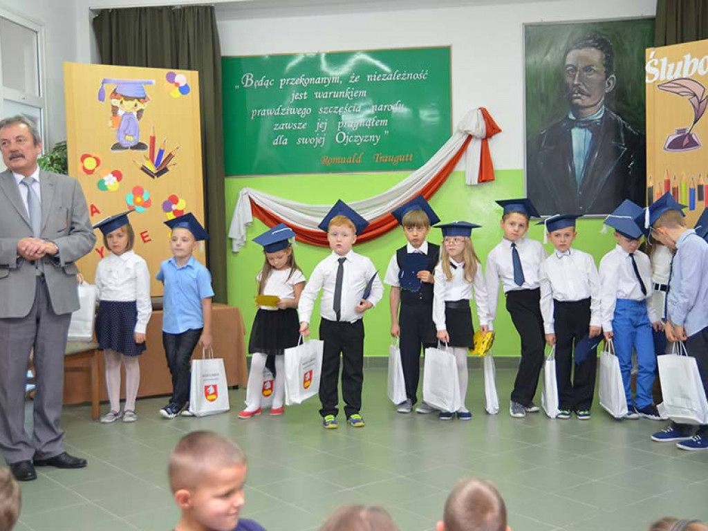 Ślubowanie pierwszoklasistów ze Szkoły Podstawowej w Białej - fotorelacja