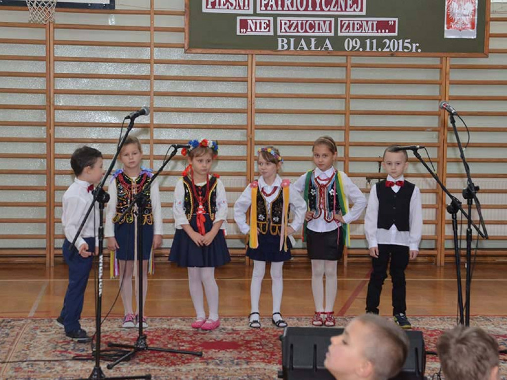 Fotorelacja z IV miejsko-gminnego konkursu pieśni patriotycznej